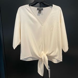 Karen Kane tie-front shirt